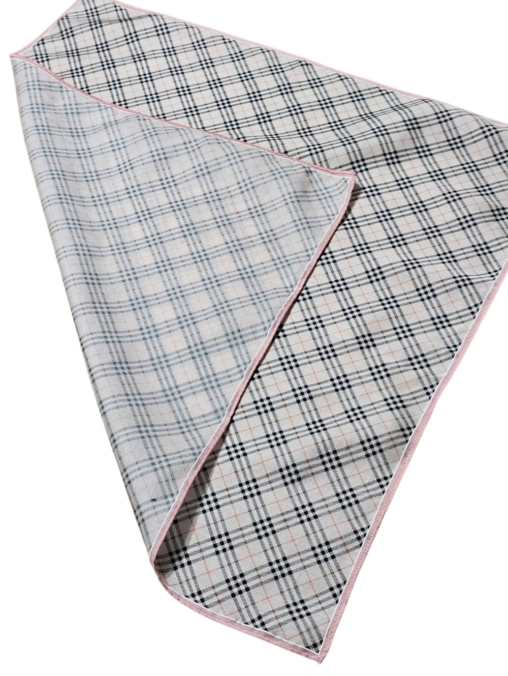 BURBERRY SCARF - Picture 7 of 13